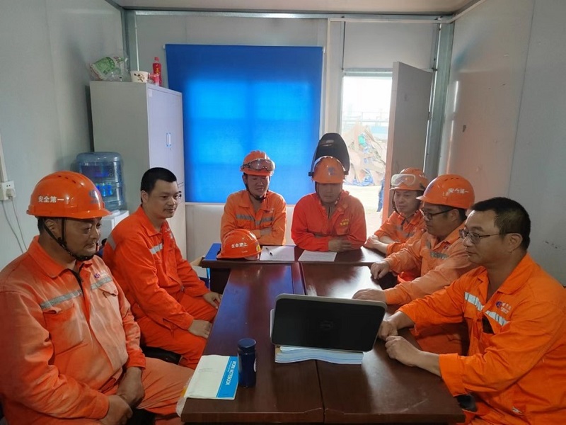 泸天化公司组织开展廉洁警示教育片学习(图3)